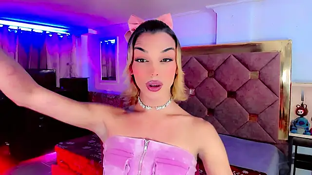 the-horus-girl online show from 09.26.25