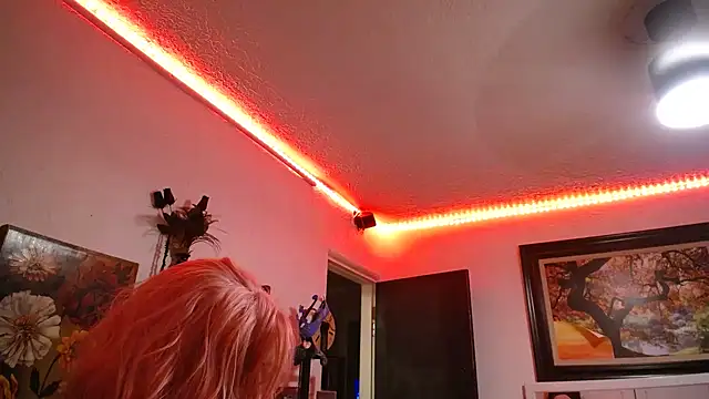 anja peach online show from 08.04.26