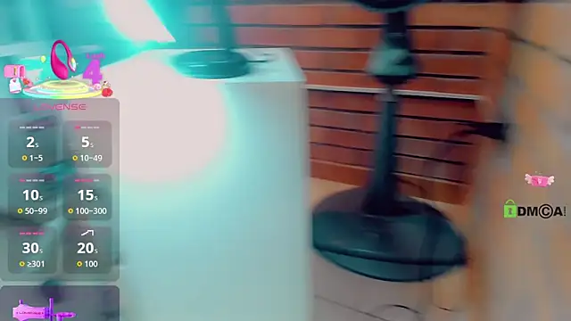 EmilyySaenz online show from 09.11.25