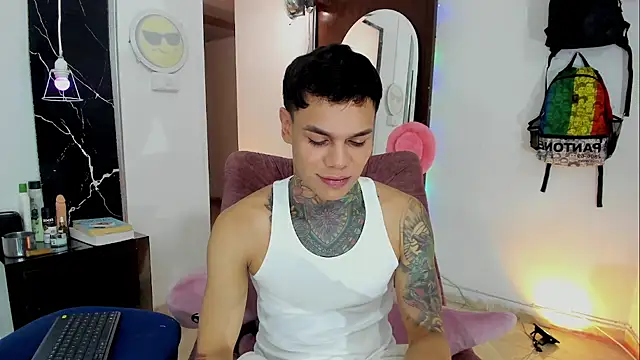 Jordyrodriiguez online show from 11.23.25