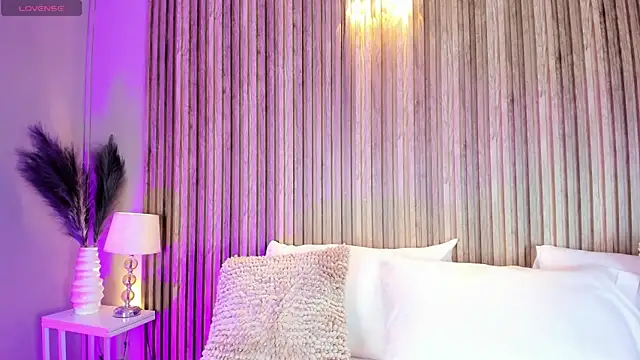 HannaKarson online show from 03.04.26