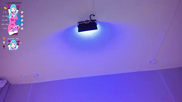 Alisson26  online show from 12.12.24