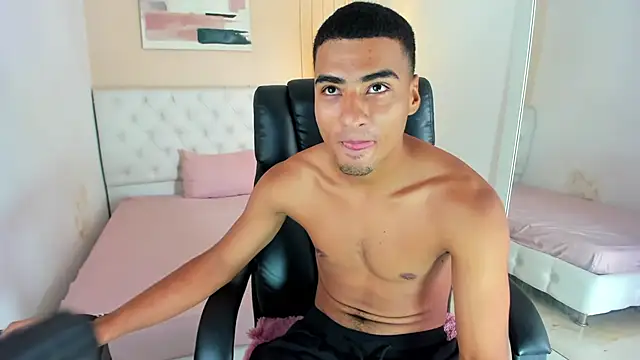 ANGEL NICOLAS online show from 12.17.25