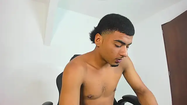 ANGEL NICOLAS online show from 05.22.26