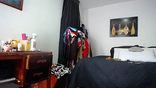 Sweeetness Milf online show from 02.19.25