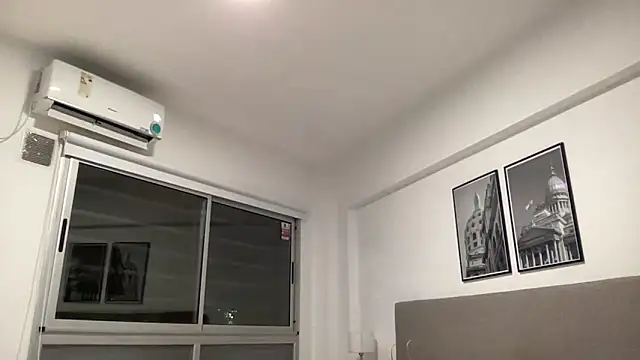 Snapshot of Lolykush chatting on 10.16.25 Lolykush online show from 10.16.25