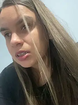 Nathaly00  online show from 11.27.25