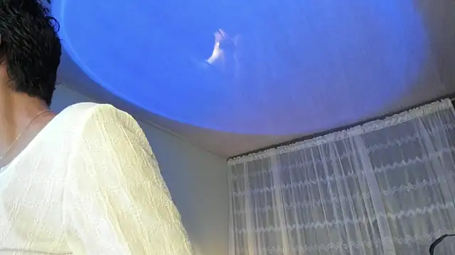 peyton golden1 online show from 02.08.25