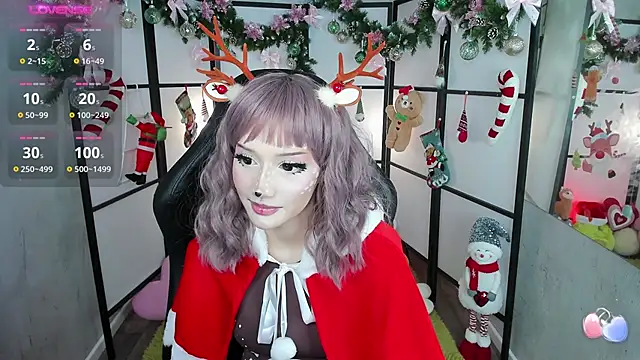 Snapshot of LilithLin chatting on 12.29.24 LilithLin online show from 12.29.24