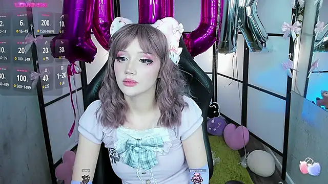 Snapshot of LilithLin chatting on 01.25.25 LilithLin online show from 01.25.25