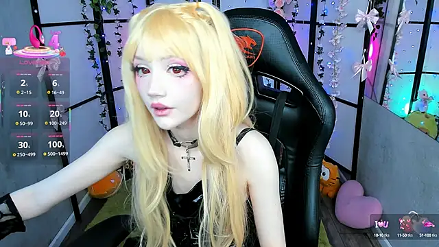 Snapshot of LilithLin chatting on 03.10.25 LilithLin online show from 03.10.25