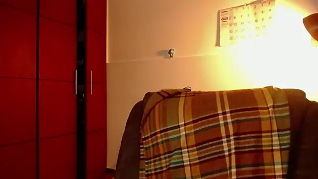 NEXT DOOR GIRL  online show from 10.11.25