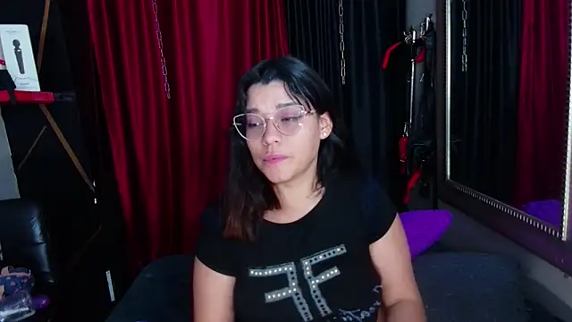 Snapshot of AvaLusty chatting on 01.14.25 AvaLusty online show from 01.14.25