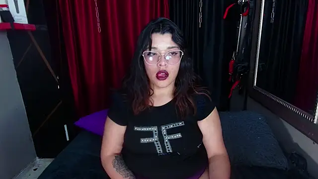 Snapshot of AvaLusty chatting on 01.14.25 AvaLusty online show from 01.14.25