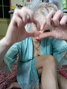 Tina Alev online show from 02.15.25