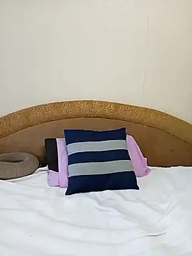 Tina Alev online show from 03.03.25