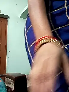 Snapshot of Savita_bhabhii chatting on 12.23.24 Savita bhabhii online show from 12.23.24