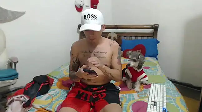 Snapshot of hot_toy_boy_ chatting on 12.27.24 hot toy boy online show from 12.27.24