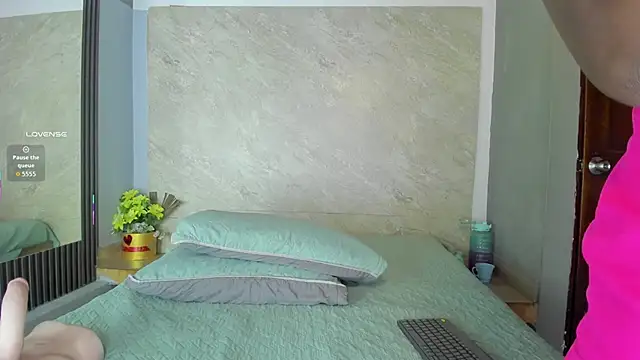 Adele 89 online show from 09.18.25