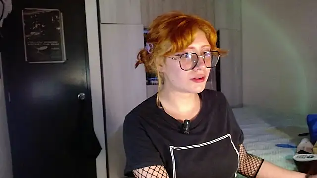 mariana124- online show from 12.14.25