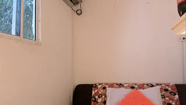 meganrossee69 online show from 01.21.25