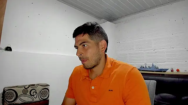 Himoreno25 online show from 12.18.24