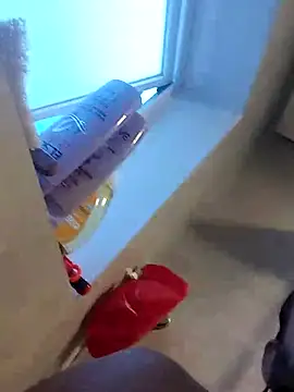 Snapshot of morenindarola chatting on 02.24.25 morenindarola online show from 02.24.25