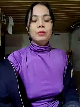 Tinease online show from 02.25.25