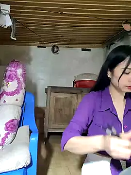 Tinease online show from 03.18.25