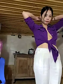 Tinease online show from 03.18.25