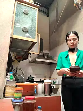 Tinease online show from 03.19.25