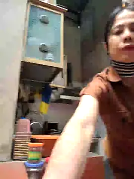 Tinease online show from 03.22.25