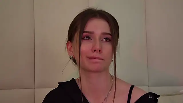 DianaVert online show from 02.05.25