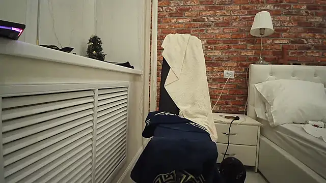 Alexxxx1086 online show from 12.19.24