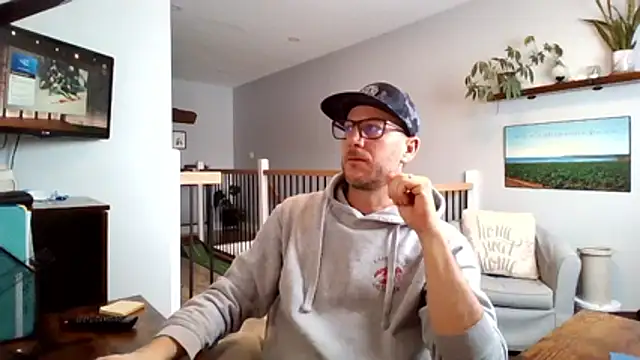 Snapshot of Bigdicktrav902 chatting on 02.18.26 Bigdicktrav902 online show from 02.18.26