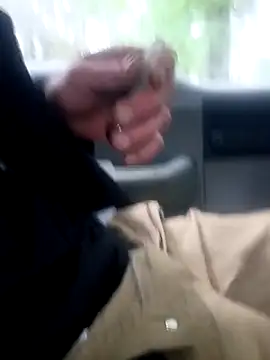 otterlover123 online show from 04.25.26