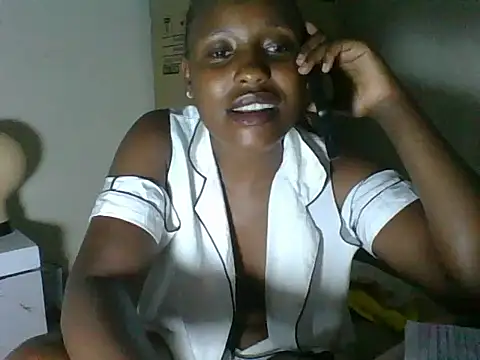 Snapshot of Candykitten chatting on 05.12.26 Candykitten online show from 05.12.26