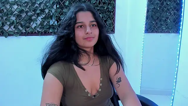 Megan Whitte online show from 01.17.25