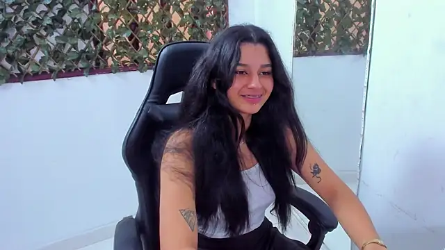 Megan Whitte online show from 02.15.25
