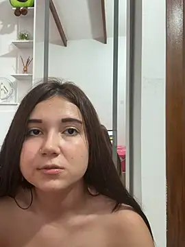 Snapshot of mia_cooper_24 chatting on 01.16.25 mia cooper 24 online show from 01.16.25