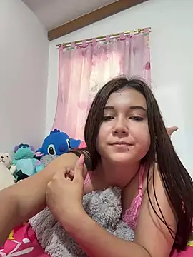 Snapshot of mia_cooper_24 chatting on 02.17.25 mia cooper 24 online show from 02.17.25