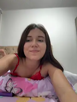 Snapshot of mia_cooper_24 chatting on 02.28.25 mia cooper 24 online show from 02.28.25