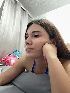 Snapshot of mia_cooper_24 chatting on 03.12.25 mia cooper 24 online show from 03.12.25