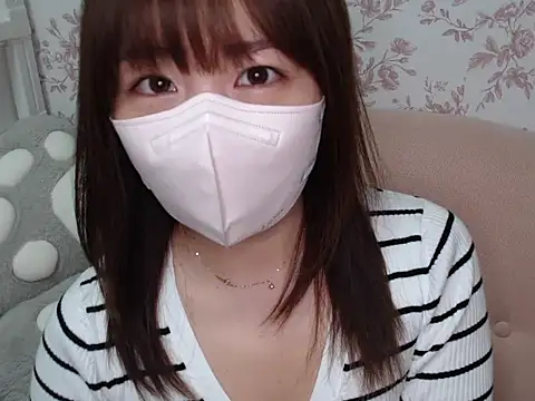 Snapshot of mei_hosina chatting on 10.03.25 mei hosina online show from 10.03.25