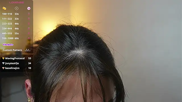 Snapshot of AlessiaVix chatting on 02.10.25 AlessiaVix online show from 02.10.25