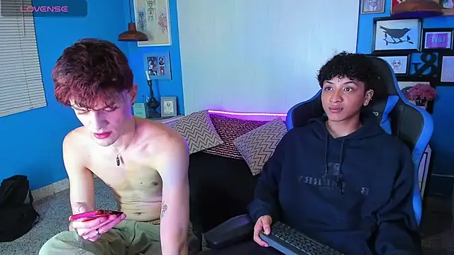 VladHellsing4 online show from 01.31.25