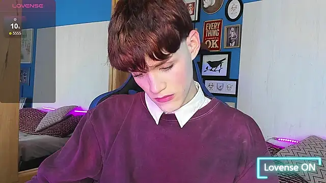 VladHellsing4 online show from 02.13.25