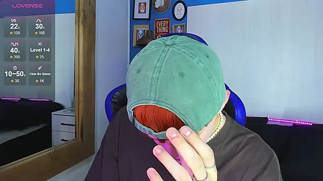 VladHellsing4 online show from 09.11.25