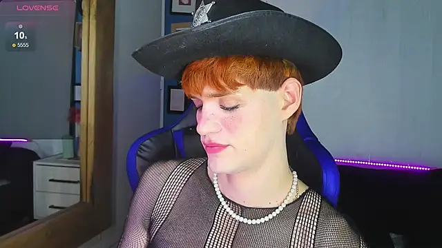 VladHellsing4 online show from 09.19.25