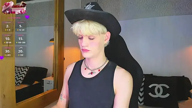 Snapshot of VladHellsing4 chatting on 02.26.26 VladHellsing4 online show from 02.26.26